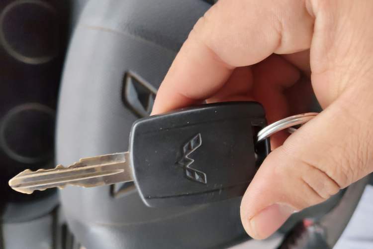 Used Wuling Zhiguang 2015 1.2L S Practical Model LSI