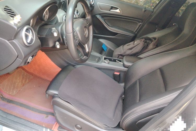 Used Mercedes-Benz GLA 2016 GLA 200 Sport Edition Left Front Seat