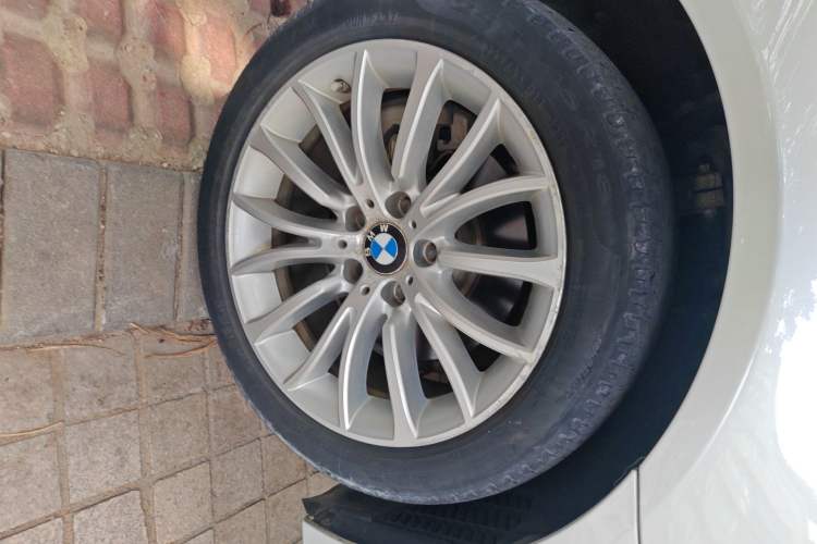 Used BMW 5 Series 2014 525Li Fashion Design Package