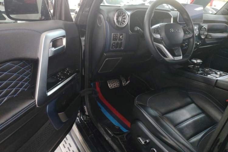 Used BAIC Off-Road BJ40 2023 2.0T Automatic Four-Wheel Drive Urban Hunter Edition Chivalrous Type
