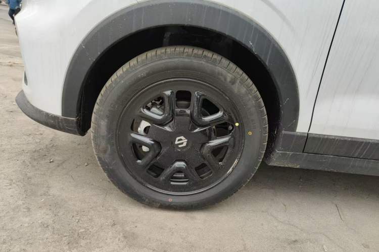 Used Leapmotor T03 2025 310 Comfort Edition Left Front Wheel Hub