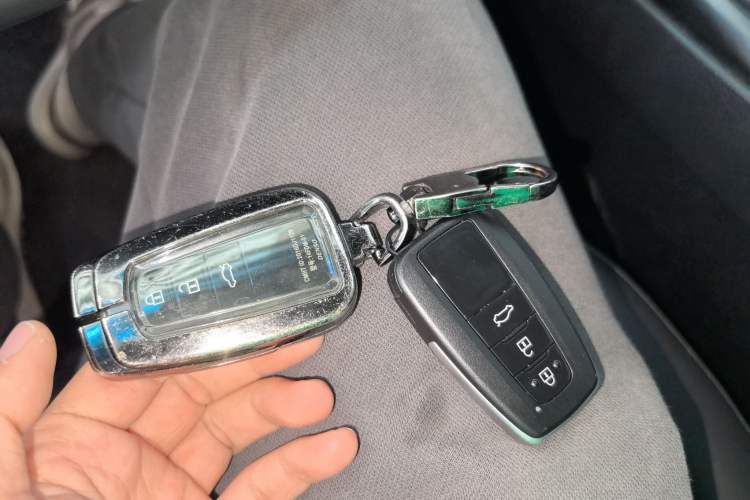 Used Toyota Camry 2021 2.5G Luxury Edition
