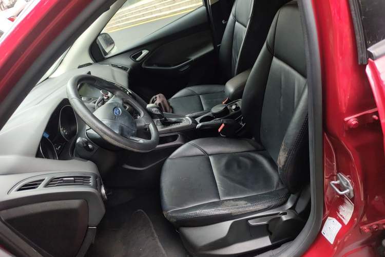 Used Ford Focus 2012 Hatchback 1.6L Automatic Comfort Model