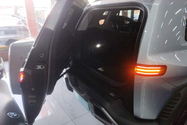 Used Formula Leopard Titanium 3 2025 501KM All-Wheel Drive Intelligent Driving Ultra Version