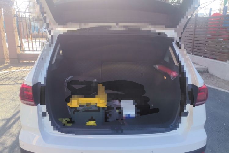 Used Volkswagen Tharu 2019 280TSI Two-Wheel Drive Luxury Version China VI Standard Trunk