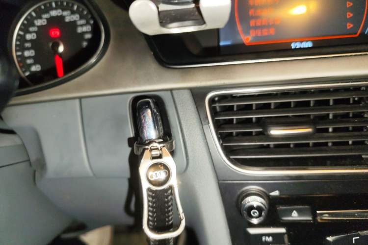 Used Audi A4L 2015 35 TFSI Automatic Standard Model
