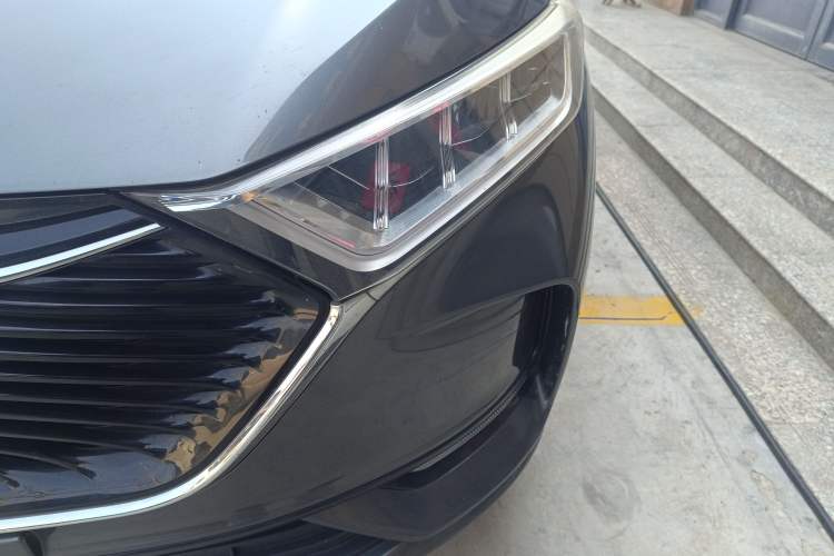 Used CHANGAN OSHAN X7 2020 1.5T Manual Luxury Version Left Front Headlight