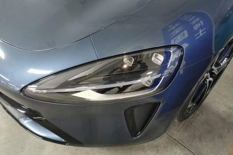 Used Xiaomi Auto SU7 2024 Four-Wheel Drive Ultra-Long Range Advanced Intelligent Driving Max Edition