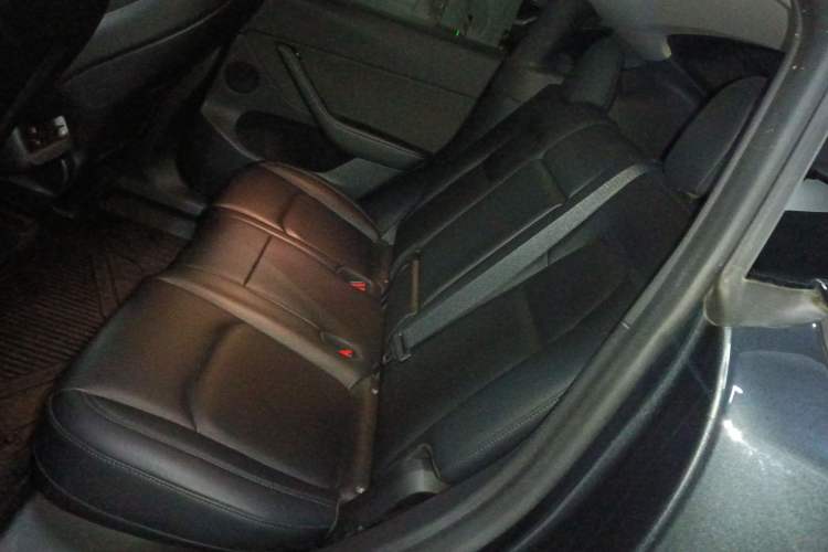 Used Tesla Model Y 2024 Rear-Wheel-Drive Version