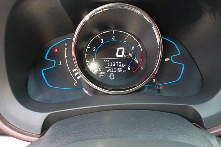 Used Venucia M50V 2017 1.5L XL Manual Comfort Edition