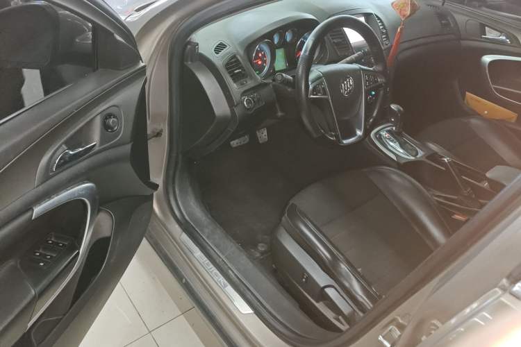 Used Buick Regal 2013 1.6T Automatic Elite Sport Edition Driver Seat