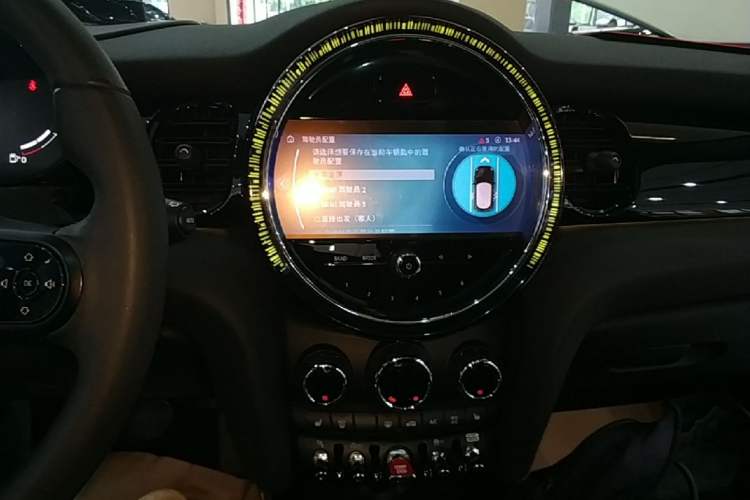 Used MINI 2023 1.5T COOPER Artist Five-Door Edition