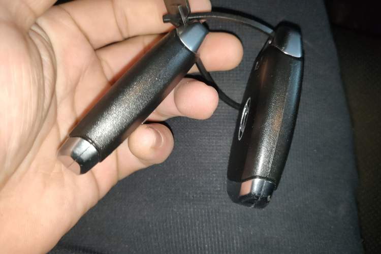 Used Hyundai Elantra 2023 1.5L CVT LUX Prestige Edition
