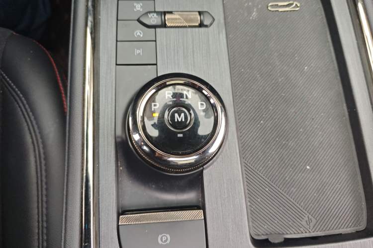 Used Ford EVOS 2022 EcoBoost 245 Sport Edition Gear Lever