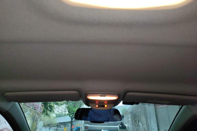 Used Renault Captur 2015 1.2T Automatic Standard Edition
