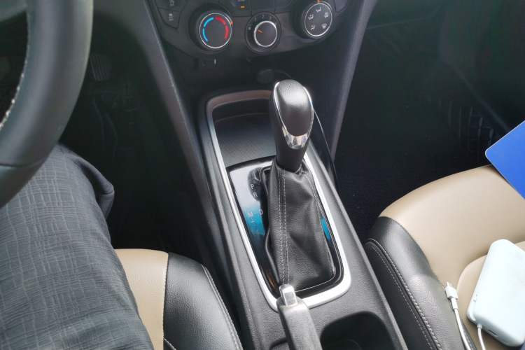 Used Chevrolet Monza 2020 320 Automatic Enjoyment Edition