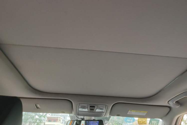 Used Hyundai ix25 2015 1.6L Automatic Two-Wheel Drive Smart GLS Trim Headliner