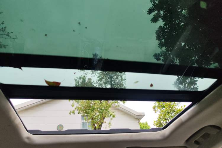 Used Cadillac XTS 2013 28T Luxury Model