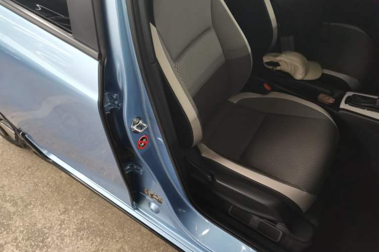 Used Honda Fit 2021 1.5L CVT Trendy Sports Edition Right Front Seat