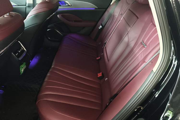 Used Hongqi H5 2023 2.0T Automatic Smart Connect Flagship Edition