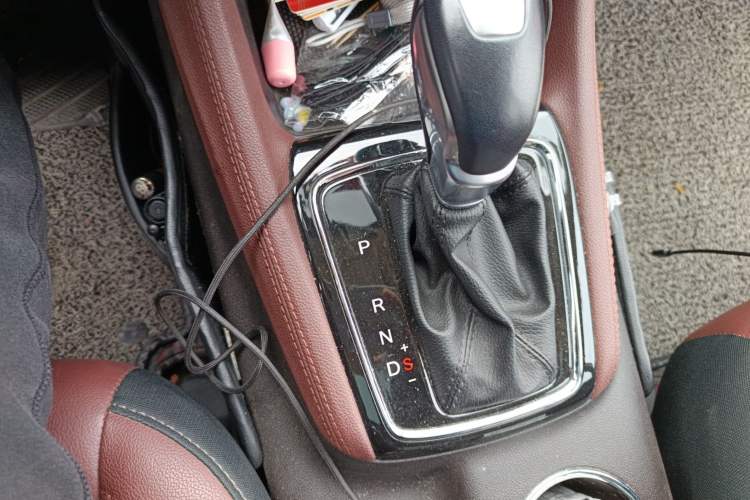 Used CHANGAN Lingxuan 2017 1.5T Automatic Lehuo Elite Model
