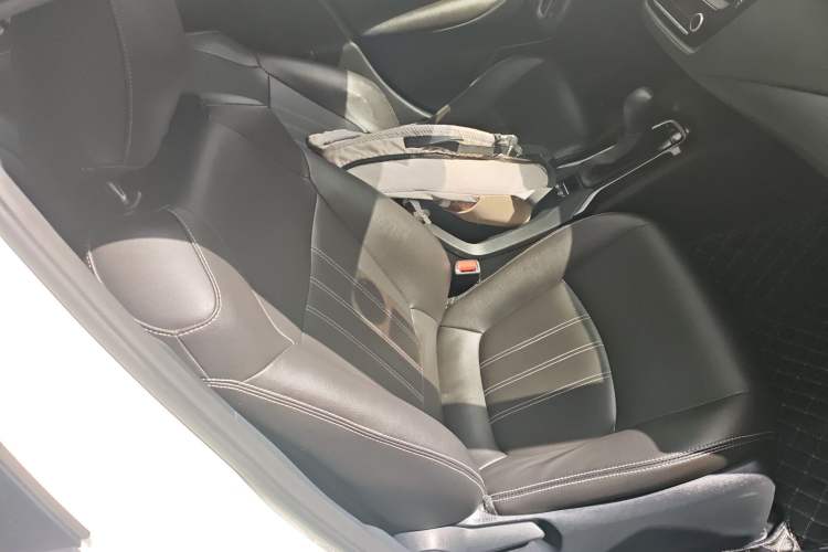 Used Toyota Corolla 2019 1.2T S-CVT GL-i Elite Edition Right Front Seat