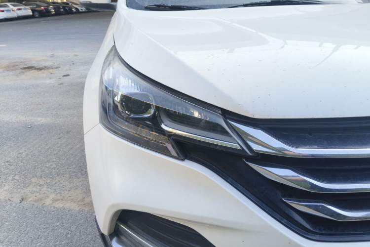 Used Dongfeng Aeolus AX7 2018 Classic 1.6T Automatic Luxury Model