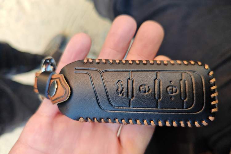 Used GAC Trumpchi GS4 2018 235T Automatic Two-Wheel Drive Luxury Smart Connectivity Version Vehicle Key