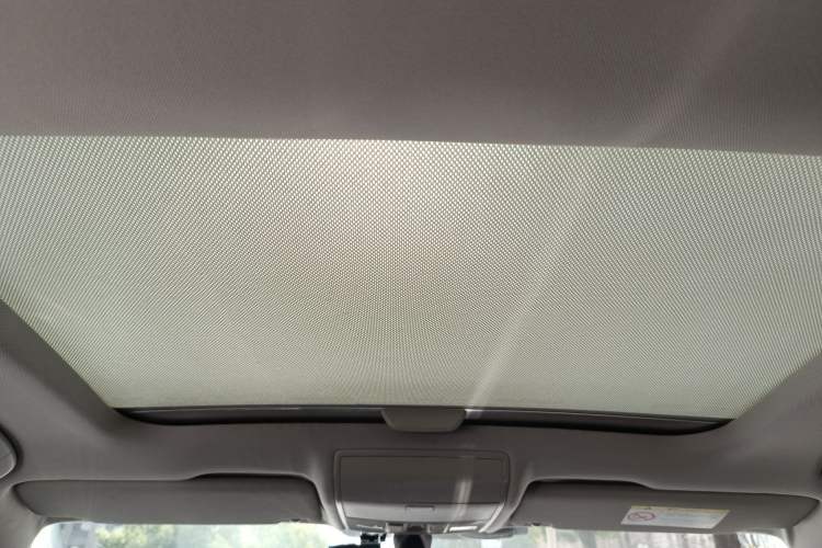 Used Volkswagen Lamando 2015 280TSI DSG Luxury Edition
