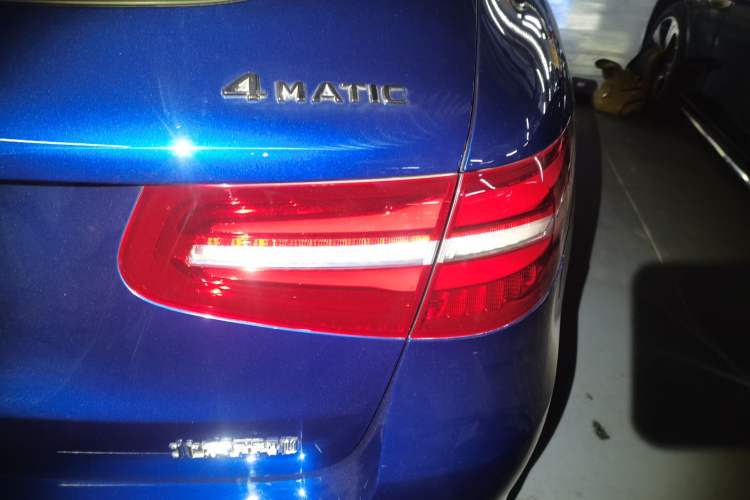 Used Mercedes-Benz GLC 2016 GLC 260 4MATIC Luxury Model