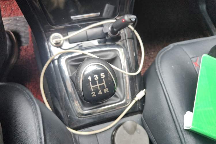 Used HYOSOW S3 2014 1.5L Comfort Version China IV Emission Standard