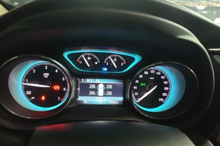 Used Buick Envision 2016 20T Two-Wheel Drive Leading Version Instrument Cluster