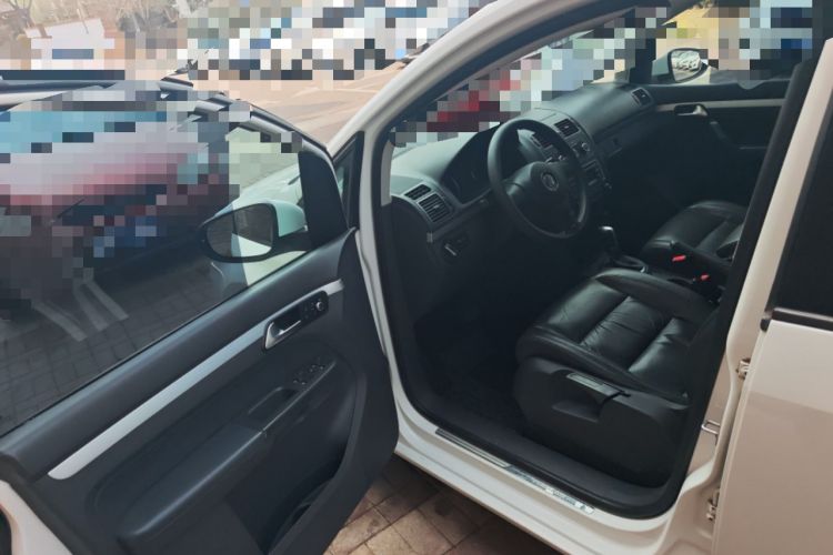 Used Volkswagen Touran 2015 1.4T DSG Comfort Edition 5 Seats Driver Seat