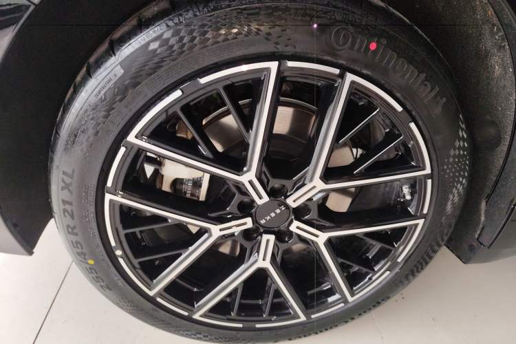 Used Zeekr 001 2026 Model 103° Rear-Drive Max Version
