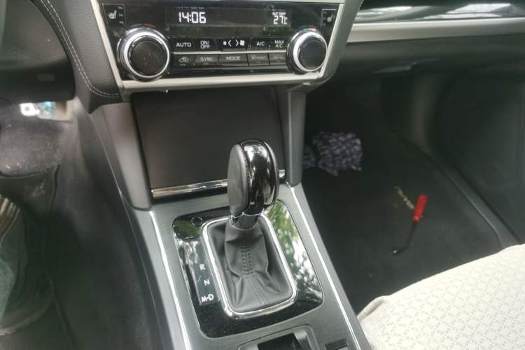 Used Subaru Legacy 2020 Revised Version 2.5i All-Wheel-Drive Glory Edition with EyeSight Gear Lever