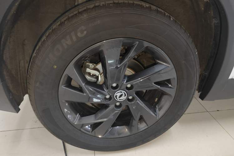 Used Dongfeng Aeolus L7 New Energy 2024 518 Air Right Rear Wheel Hub