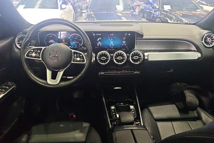 Used Mercedes-Benz GLB 2020 Facelift GLB 200 Fashion Edition
