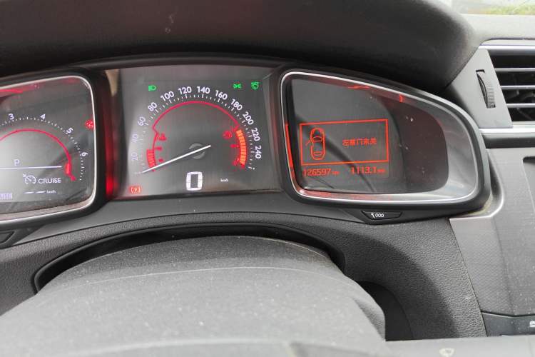 Used DS 5LS 2014 1.6T Elegant Version THP160
