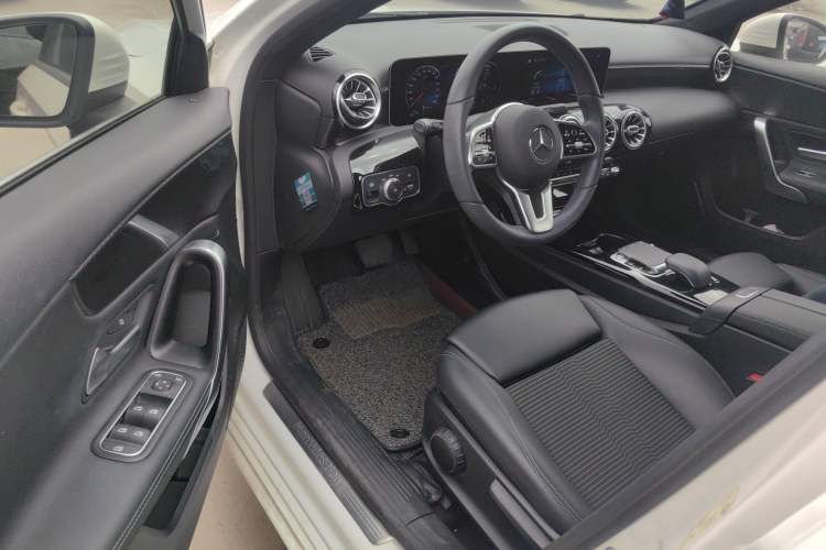 Used Mercedes-Benz A-Class 2019 A 200 Dynamic Edition