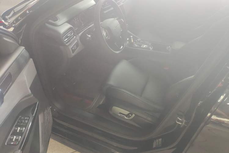 Used Lynk & Co 03 2021 1.5TD DCT JingPlus Driver Seat