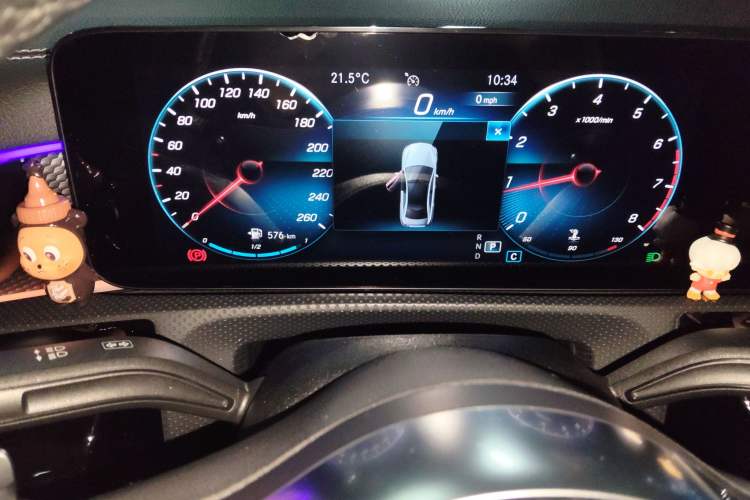 Used Mercedes-Benz A-Class 2020 Restyled A 200 L Sport Sedan Fashion Version