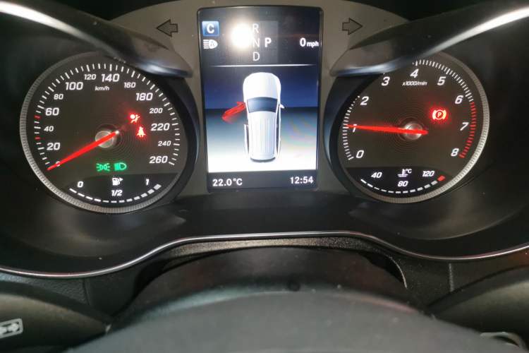 Used Mercedes-Benz GLC  Instrument Cluster