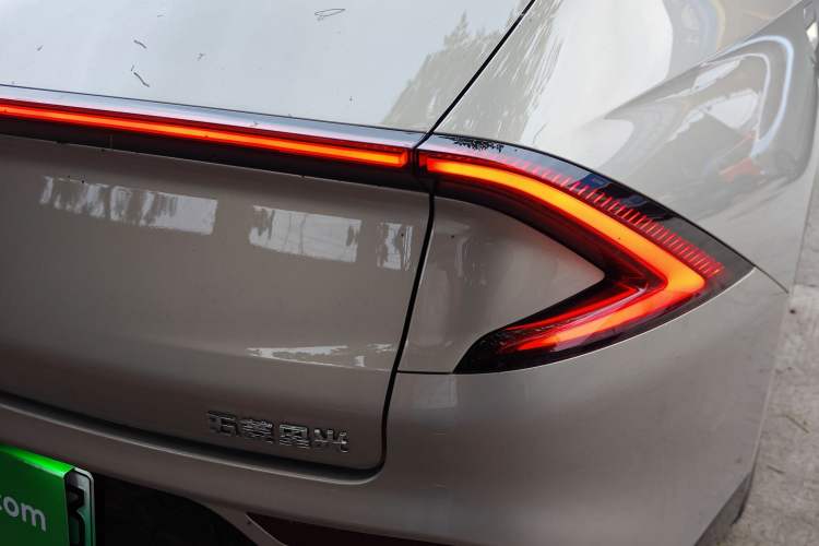 Used Wuling Xingguang 2024 Co-Creation Edition 510 Advanced Model
