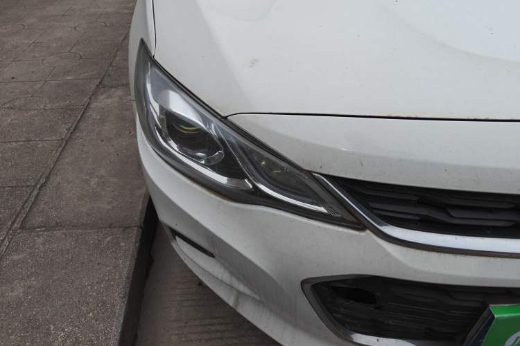 Used Chevrolet Cavalier 2016 1.5L Automatic Xinyue Edition Right Front Headlight