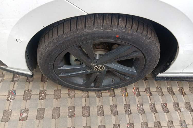 Used Volkswagen Golf 2021 280TSI DSG R-Line
