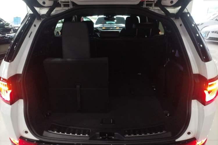 Used Land Rover Discovery Sport 2020 249 PS R-Dynamic Performance Tech Edition 7 Seats