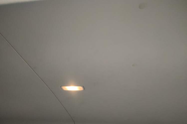 Used SAIC MAXUS Xintu V80 2019 2.5T Classic Edition 6-Speed Manual – Aoyuntong Short Wheelbase Mid-Height Design 5/6 Seats