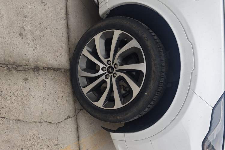 Used Land Rover Discovery Sport 2020 249 PS R-Dynamic Performance Edition