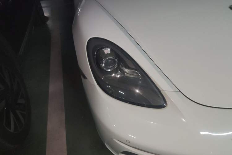 Used Porsche Boxster 