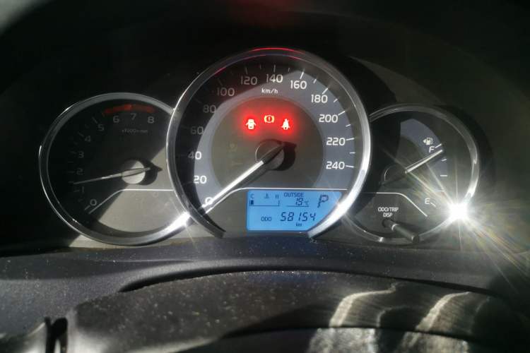 Used Toyota Levin 2017 Revised 185T CVT Elite Edition China V Standard Instrument Cluster